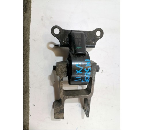 Опора двигателя задняя