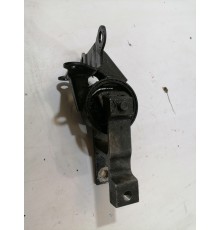 Опора двигателя задняя