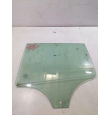 Стекло двери заднее левое