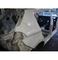 Крыло заднее правое