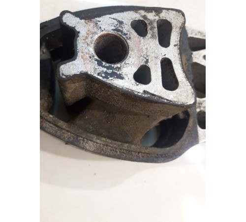 Опора двигателя (задняя)