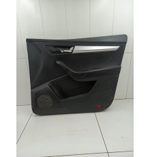 Обшивка двери передняя правая