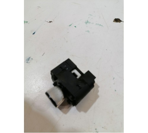 Кнопка регулировки зеркал