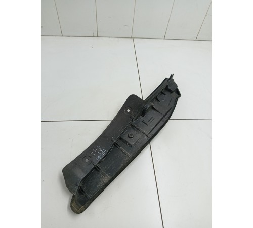 Пыльник крыла передний левый