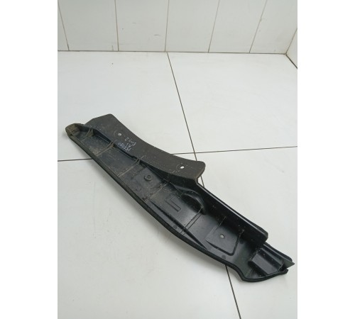 Пыльник крыла передний левый