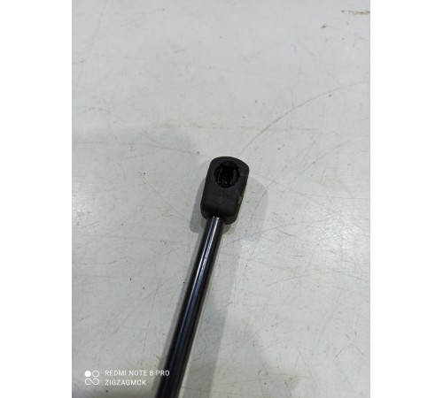 Амортизатор крышки багажника(правый)