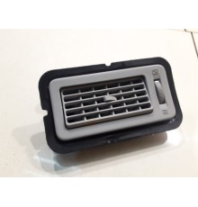 Воздушный дефлектор (средний левый)
