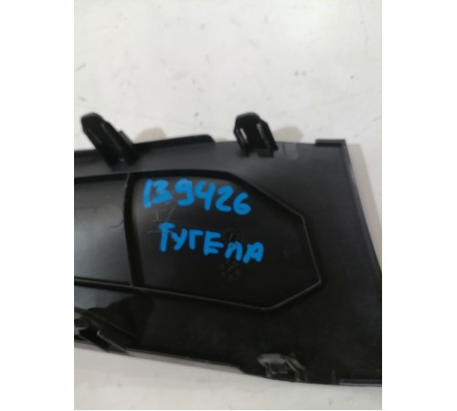 Заглушка задней левой обшивки стойки