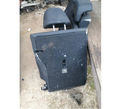 Сиденье задний ряд