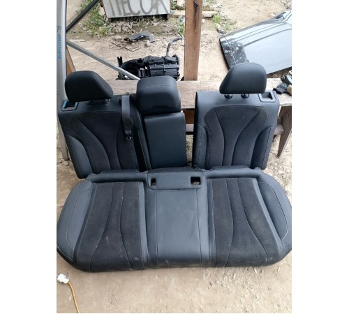 Сиденье задний ряд