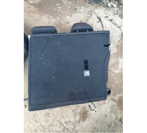 Сиденье задний ряд