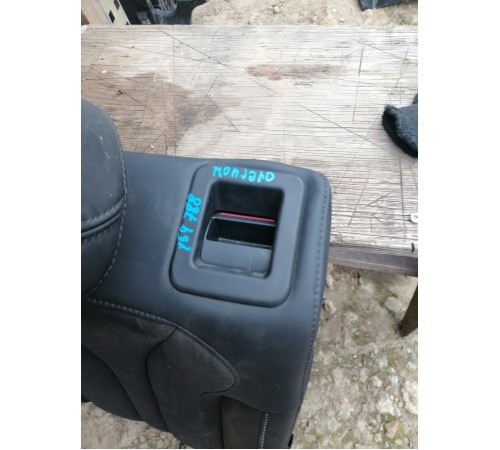 Сиденье задний ряд