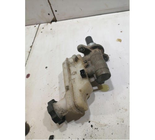 Главный тормозной цилиндр