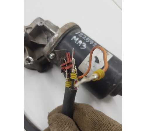 Моторчик трапеции стеклоочистителей