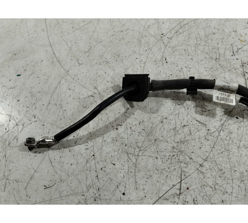 Клемма аккумулятора