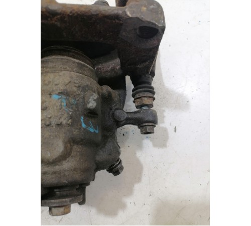 Суппорт задний правый