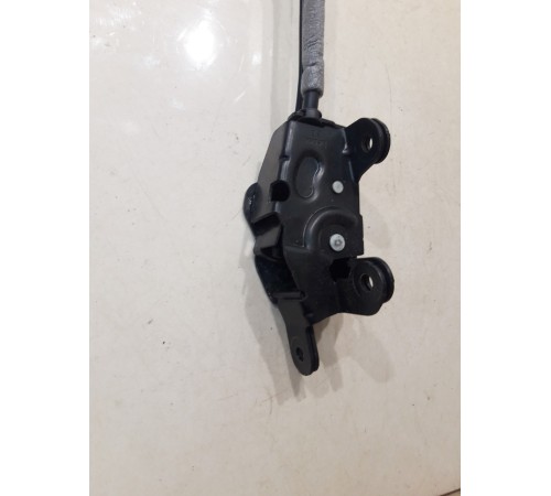 Замок крышки багажника