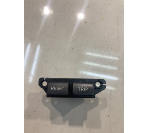 Кнопка reset/trip