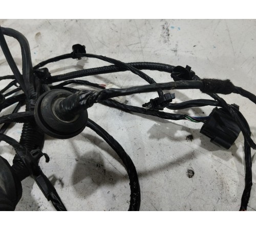 Электропроводка двери крышки багажника