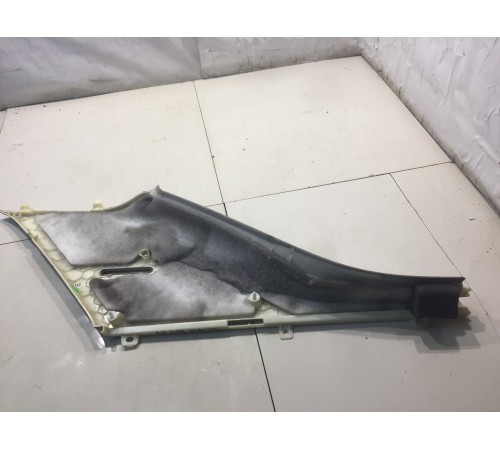 Обшивка стойки (задняя, левая)