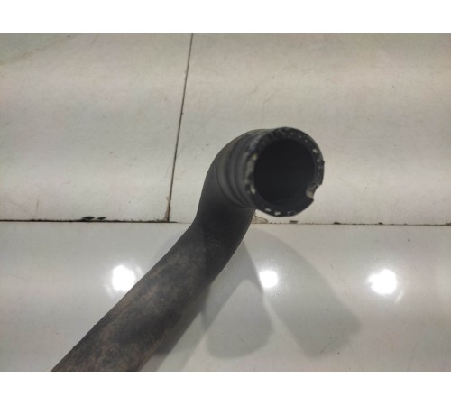 Патрубок отопителя