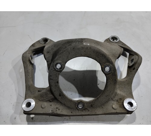 Опора (кронштейн) амортизатора передняя правая