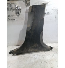 Обшивка центральной стойки правая нижняя