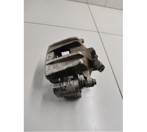 Суппорт передний левый