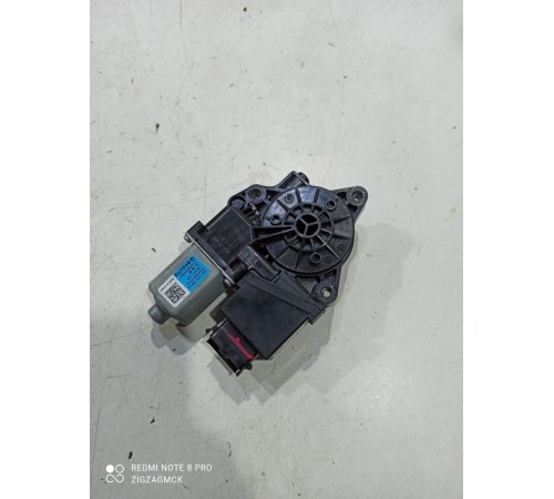 Моторчик стеклоподъемника (задний левый)