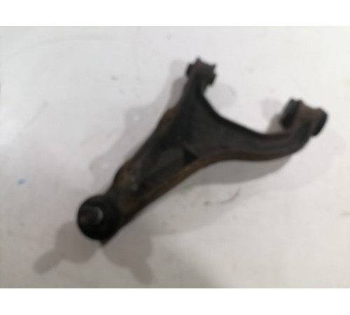 Рычаг задний правый