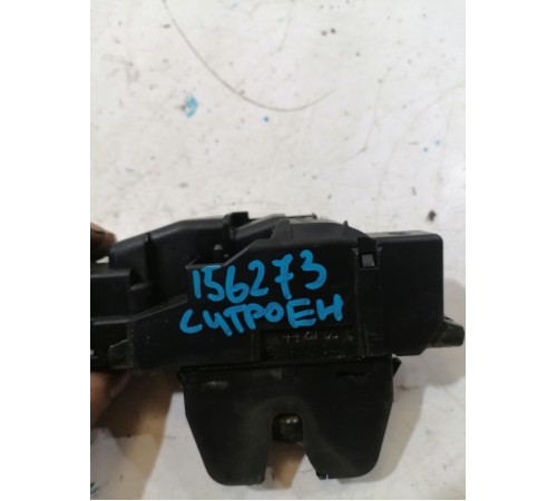 Замок крышки багажника