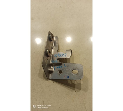 Кронштейн(крепление) консоли крыши левый