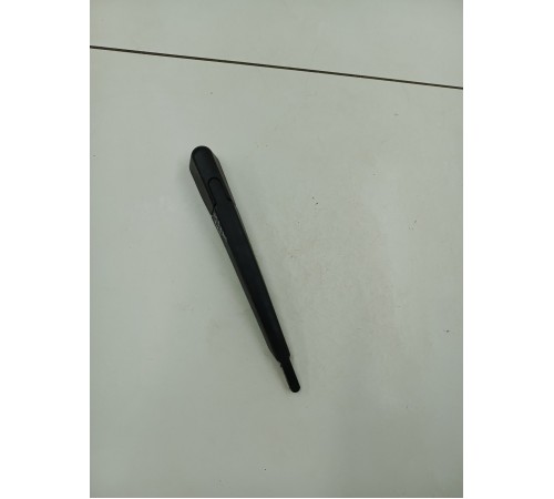 Поводок стеклоочистителя задний