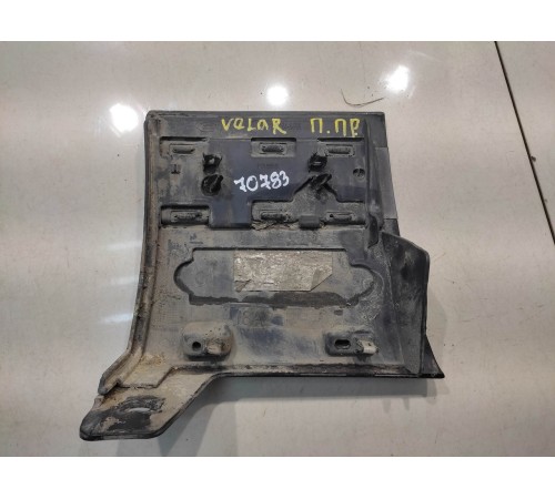 Молдинг крыла (передний, правый)