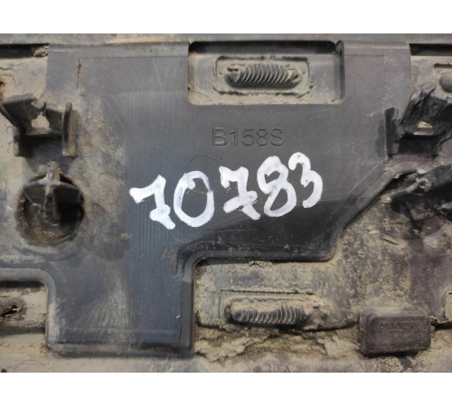 Молдинг крыла (передний, правый)