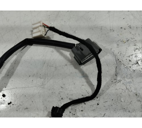 Электропроводка двери задняя правая