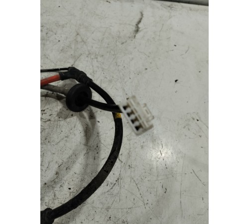 Датчик ABS  задний левый