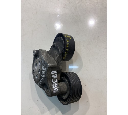 Натяжитель ремня