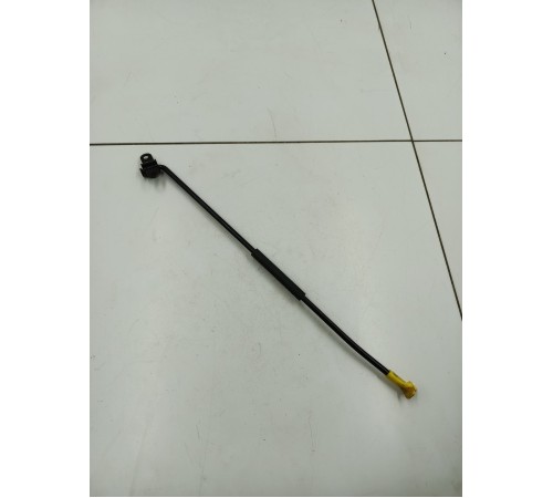 Упор капота