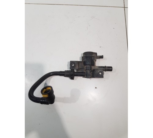 Клапан вентиляции топливного бака