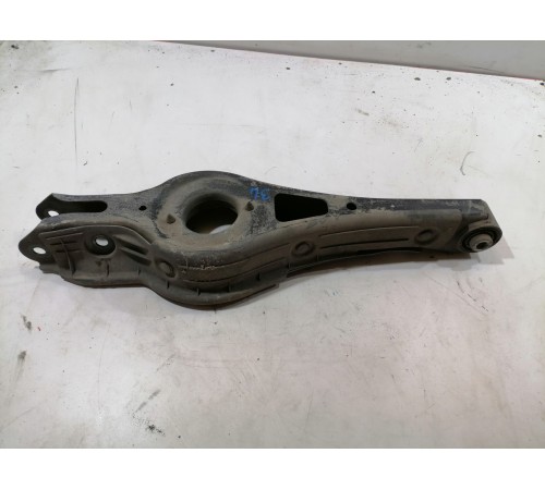 Рычаг задний левый