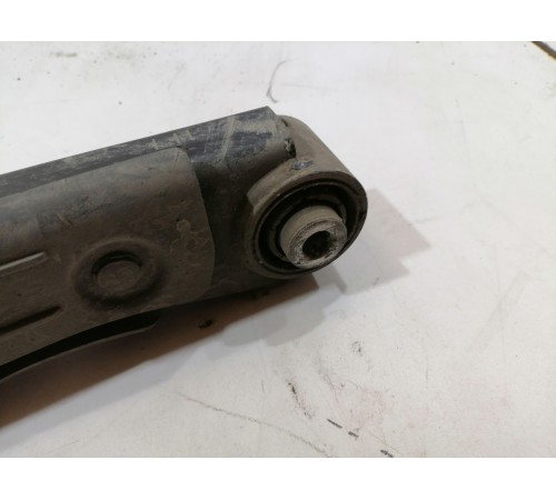 Рычаг задний левый