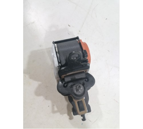 Ремень безопасности задний правый