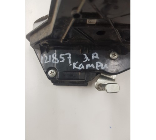 Замок двери задний правый