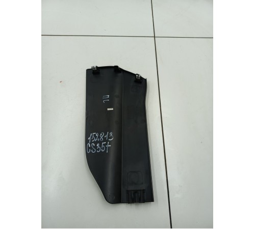 Накладка центральной консоли передняя левая