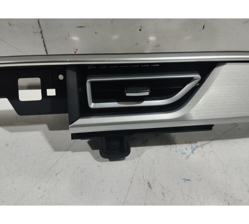 Накладка торпедо декоративная с дефлекторами