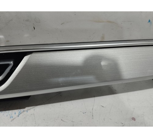 Накладка торпедо декоративная с дефлекторами