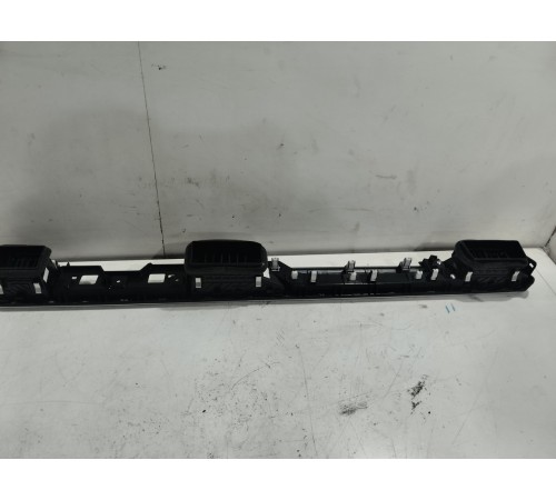 Накладка торпедо декоративная с дефлекторами