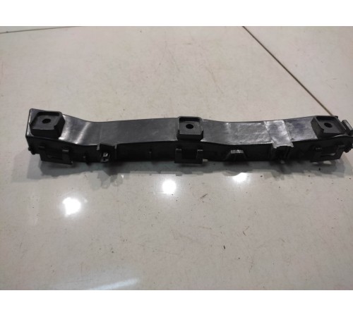 Кронштейн заднего бампера (левый)