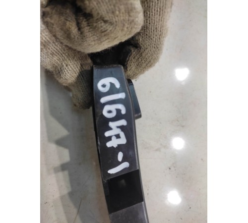 Кронштейн заднего бампера (левый)